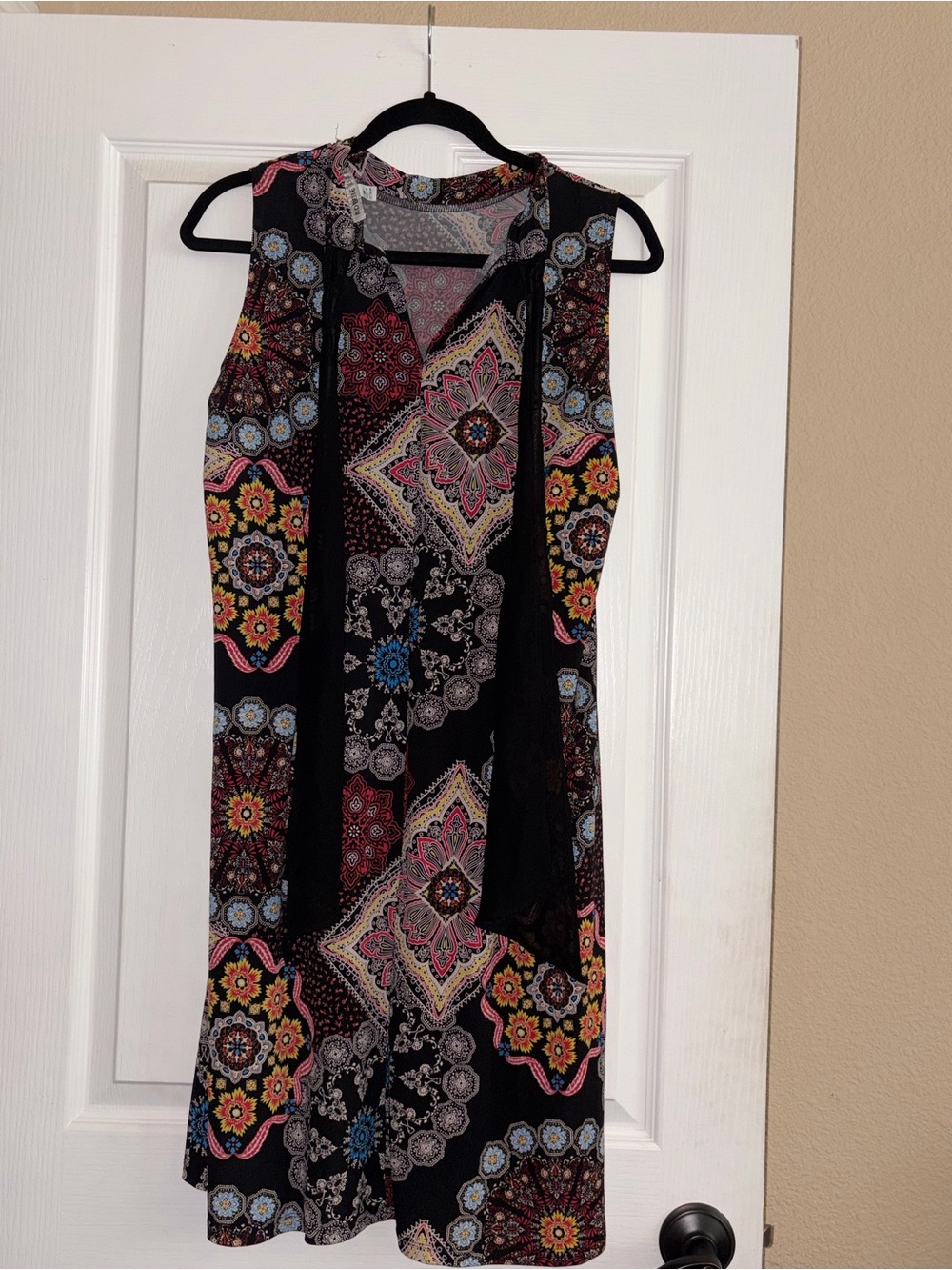 Robbie Bee Black Multicolor Medallion Tank Dress